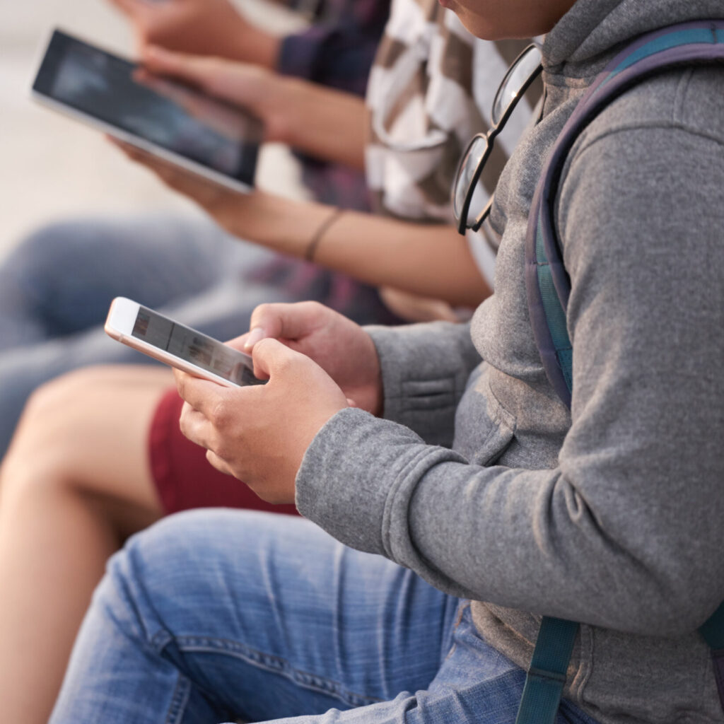 En debate: Reino Unido prohibirá las redes sociales a menores de 16 años